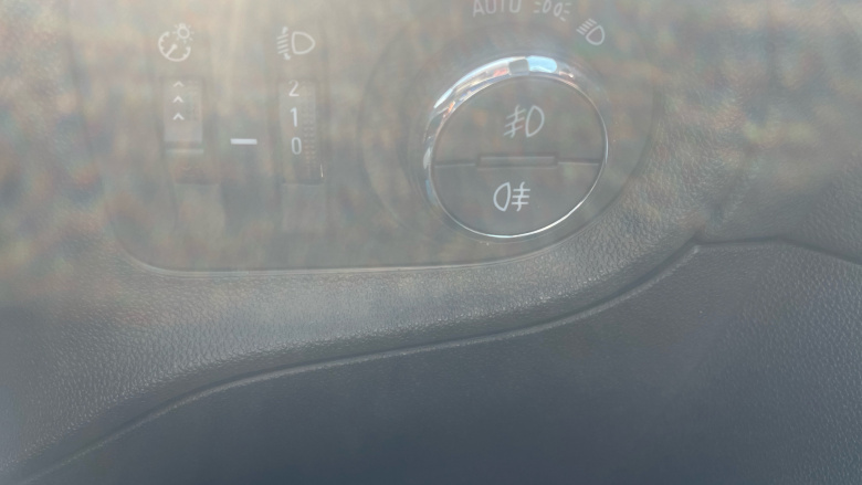Vauxhall Grandland X 1.2 Turbo SE Premium 5dr Petrol Hatchback